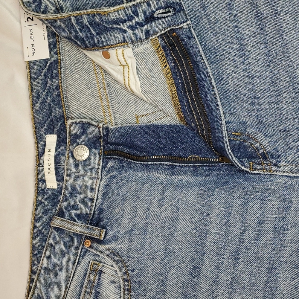 Pacsun bandana patch mom jeans - Picture 5 of 11